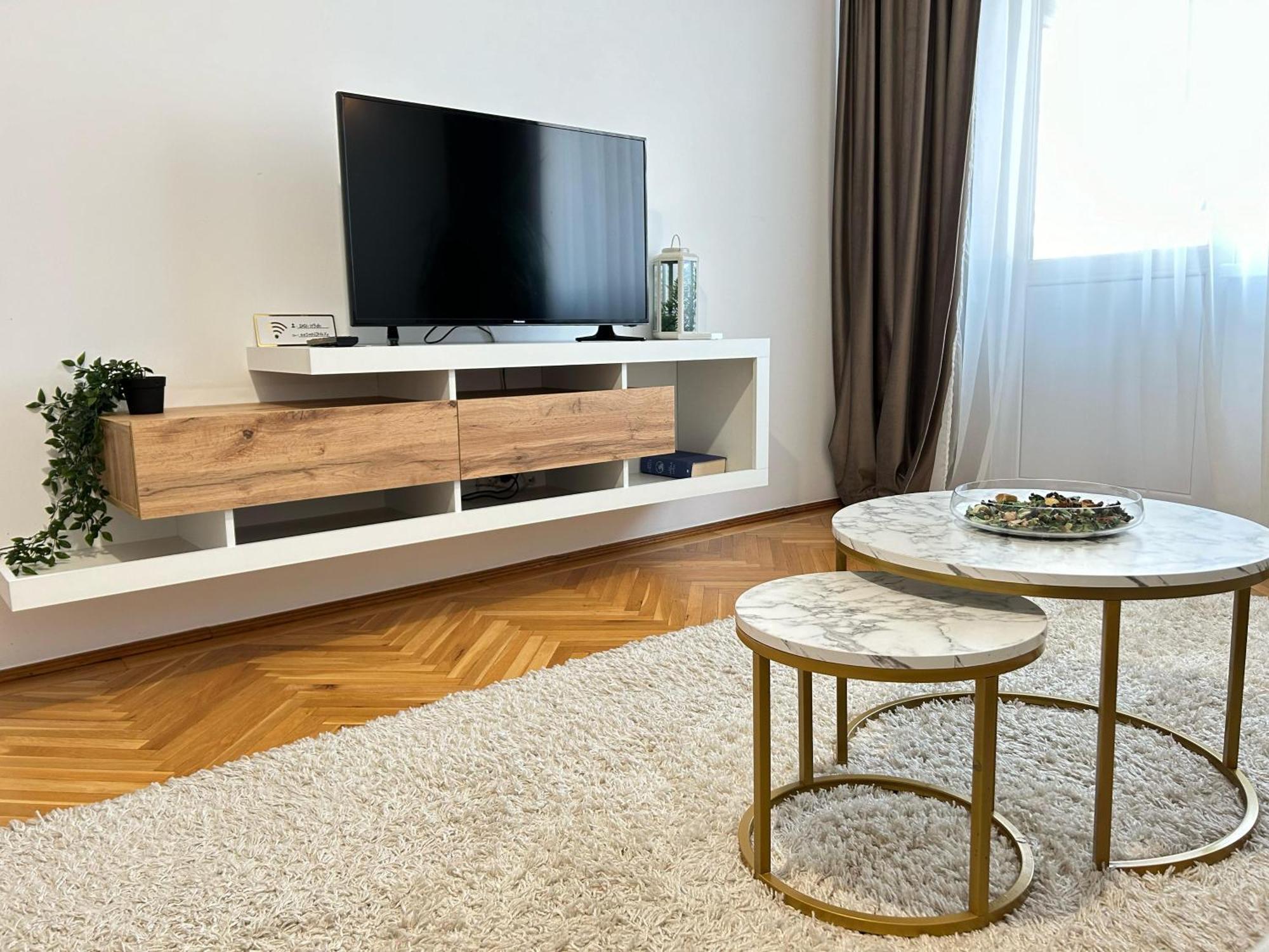 Parliament Central Apartment บูคาเรสต์ ภายนอก รูปภาพ
