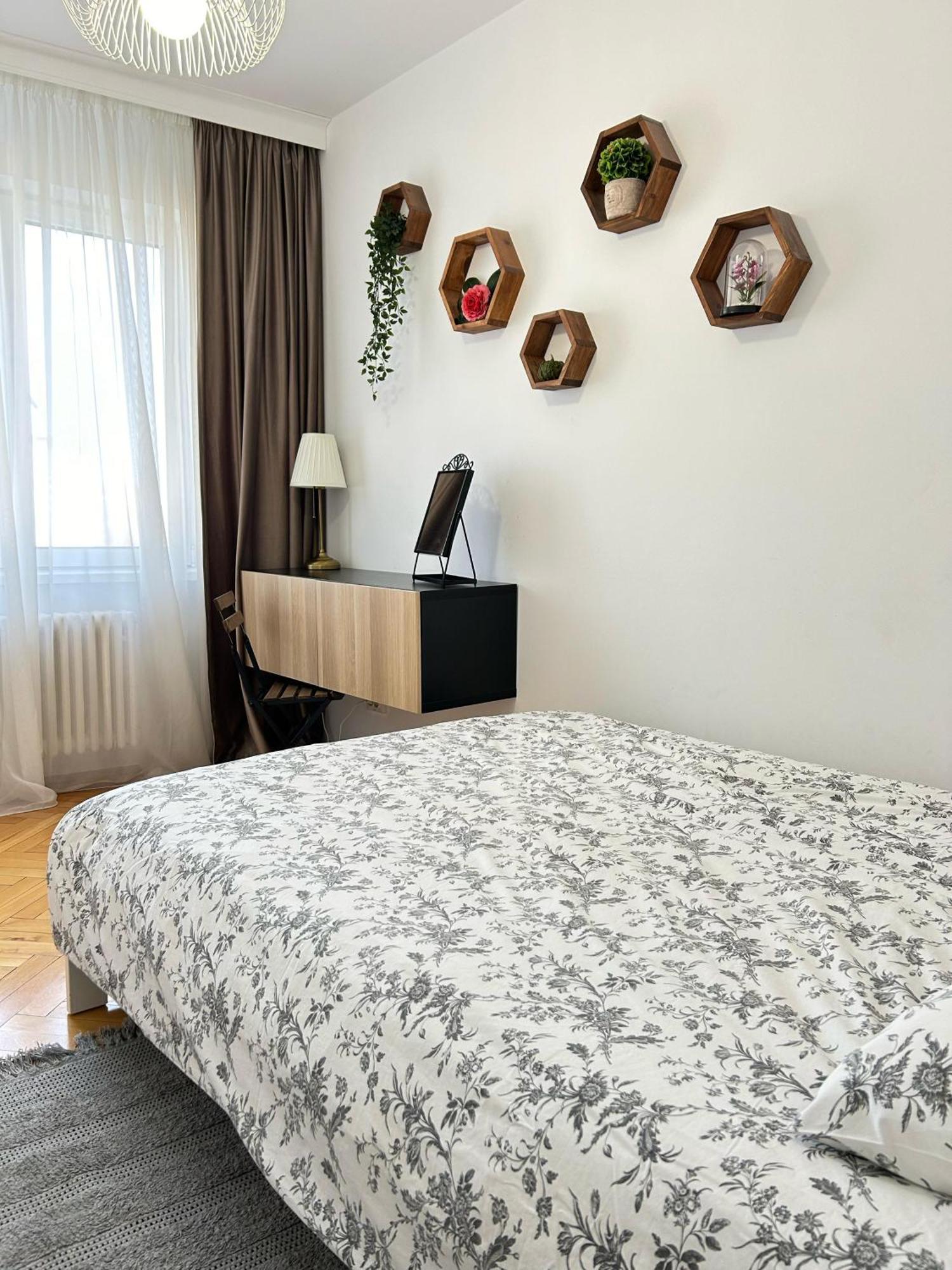 Parliament Central Apartment บูคาเรสต์ ภายนอก รูปภาพ